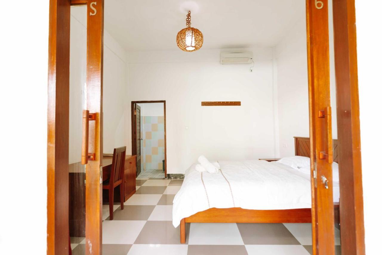 Dream Cowork Hotel Kuta  Extérieur photo