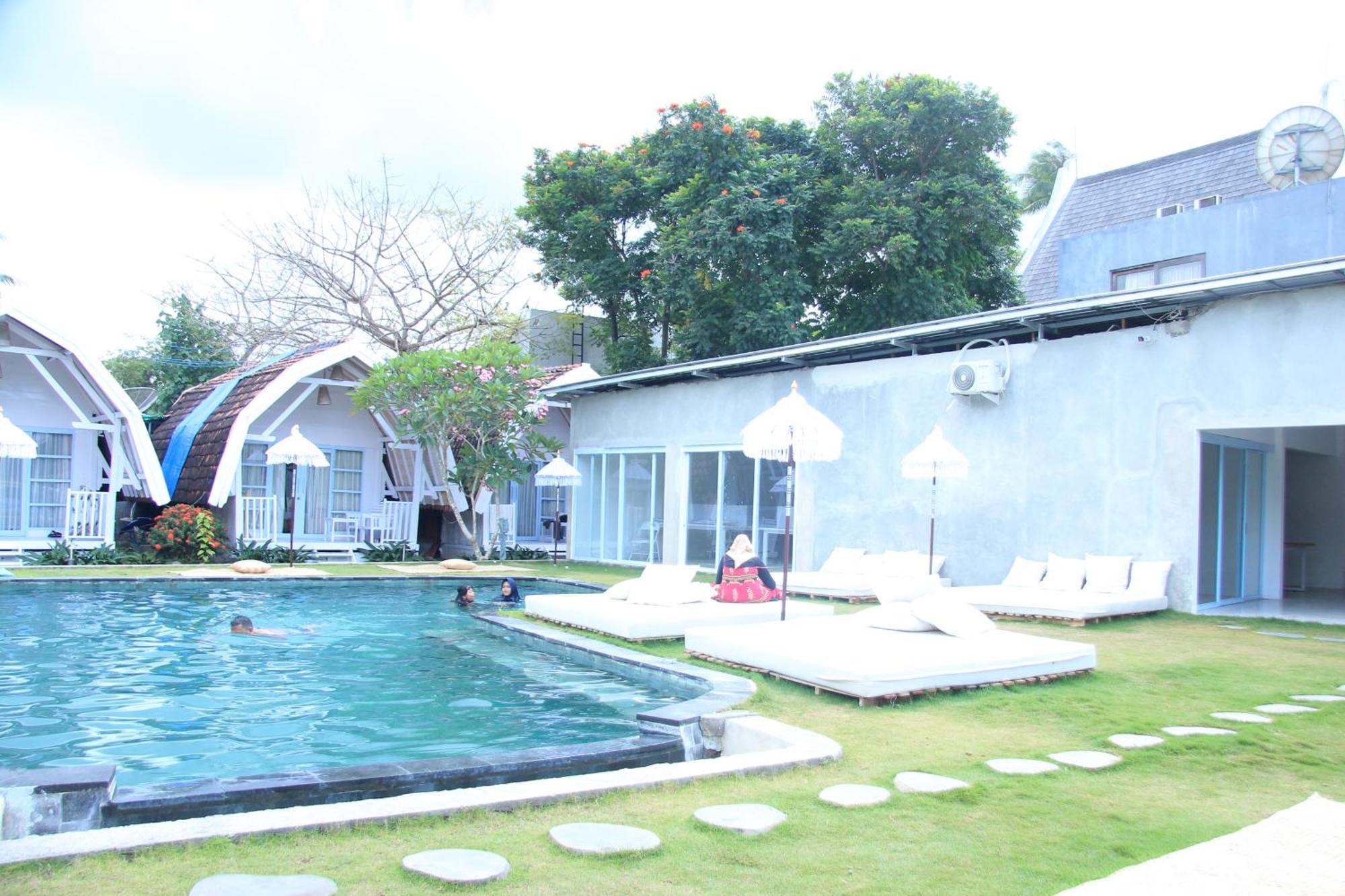 Dream Cowork Hotel Kuta  Extérieur photo